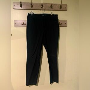 Old Navy Pixie Mid-Rise Pants